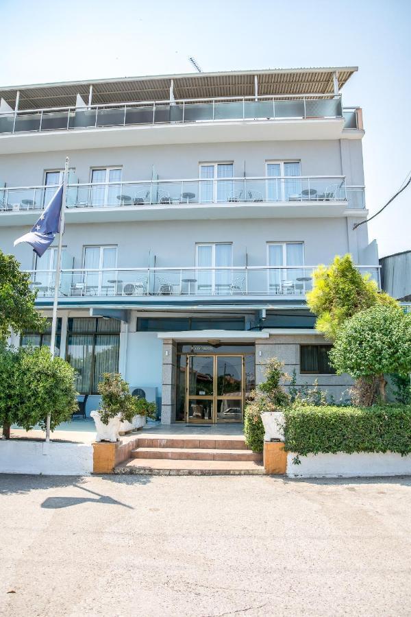 Telis Hotel Égio Exterior foto